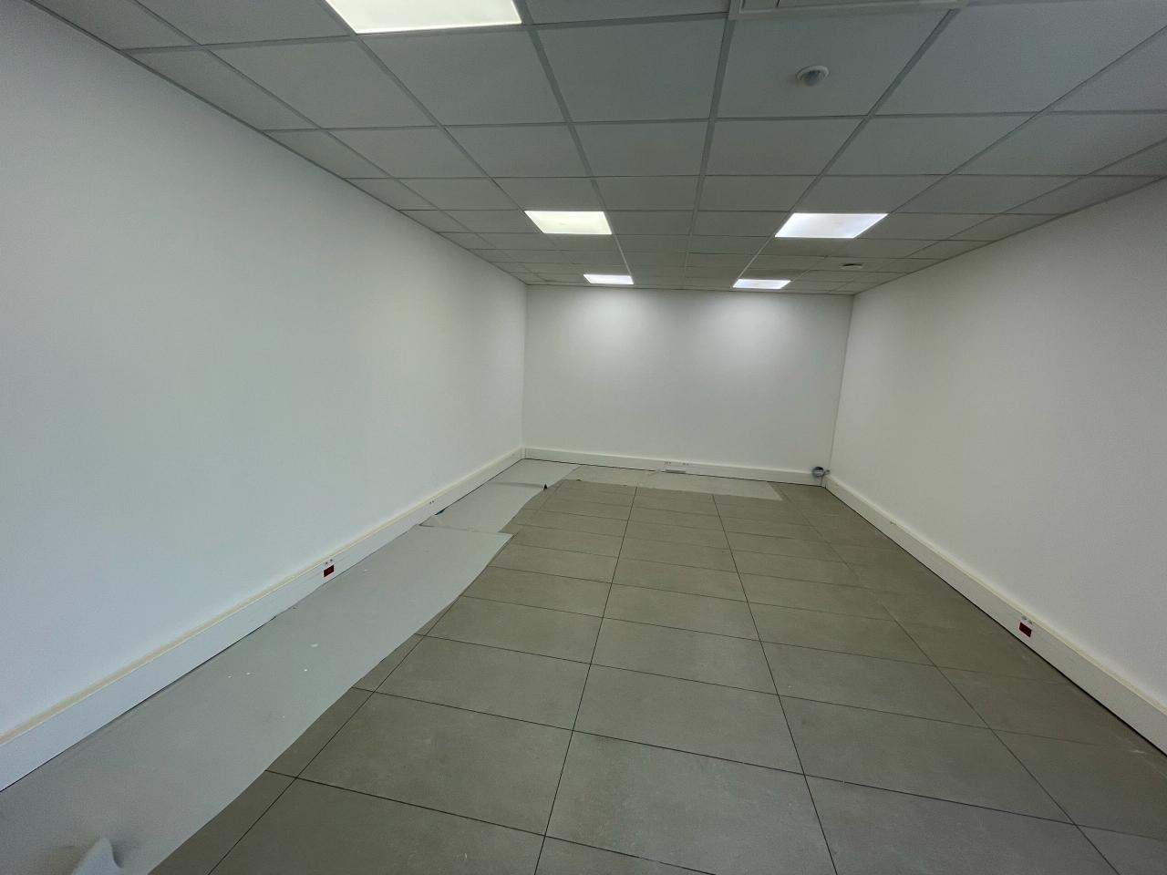 Local d'activité Palaiseau 707m² Location local d'activité Palaiseau Essonne OLACT2528992 8